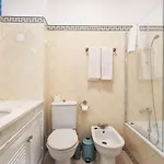 Host Wise - Lively Charming W Pool Apartman