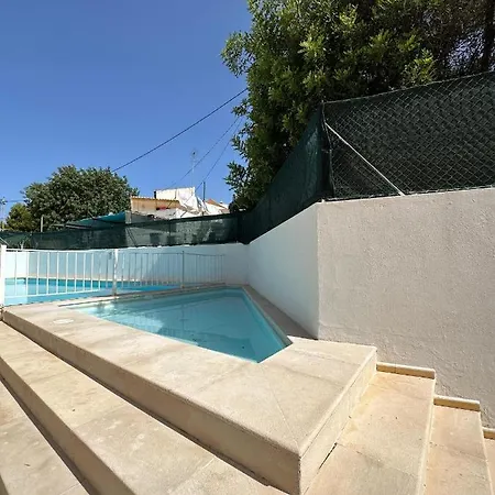 Host Wise - Lively Charming W Pool קארבואירו
