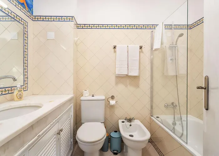 Host Wise - Lively Charming W Pool Apartamento