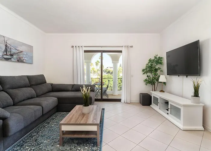 Host Wise - Lively Charming W Pool Apartamento