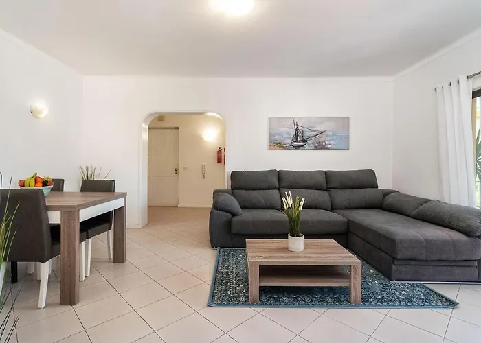 Apartamento Host Wise - Lively Charming W Pool