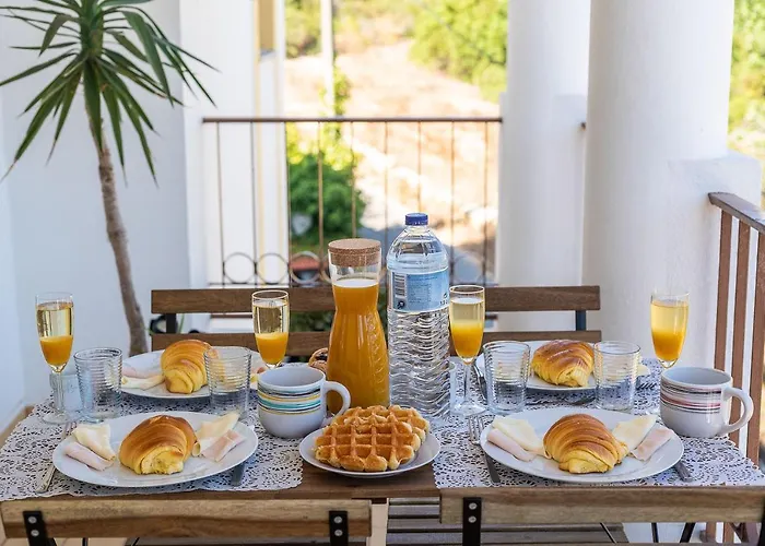 Host Wise - Lively Charming W Pool Apartamento